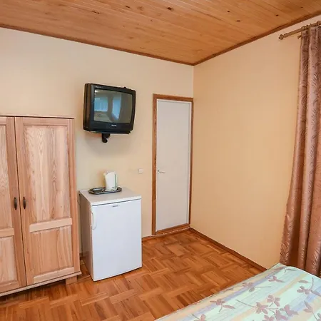 Ersita Гостьовий будинок *